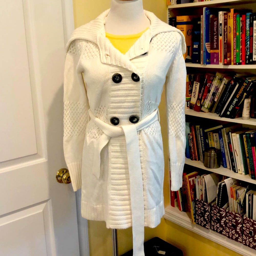 Dreamy belted cardigan